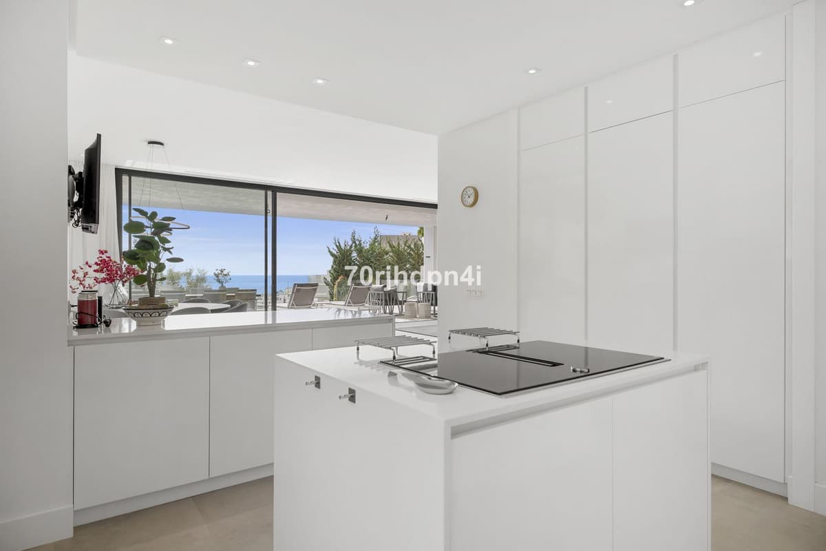 Detached Villa in Cabopino