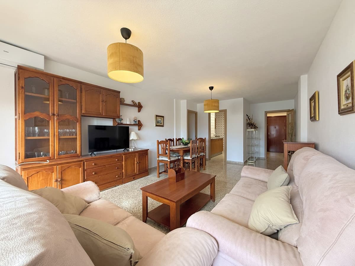 Middle Floor Apartment in San Luis de Sabinillas — photo 5 of 10