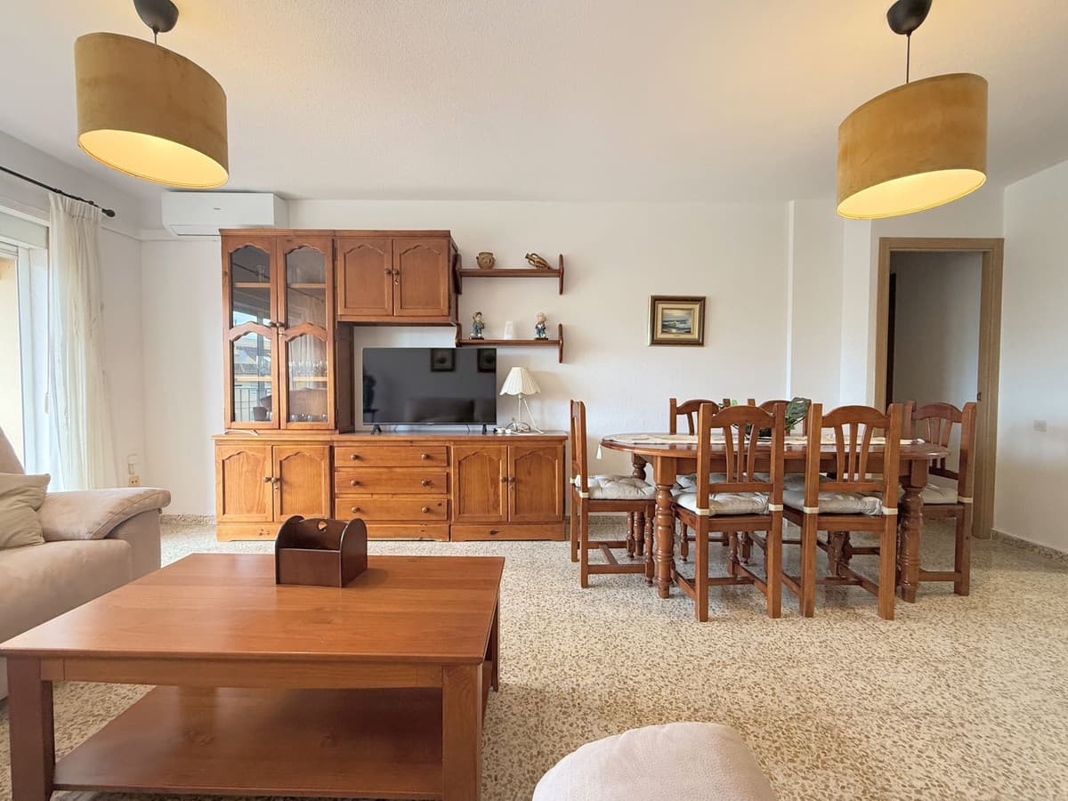 Middle Floor Apartment in San Luis de Sabinillas — photo 6 of 10