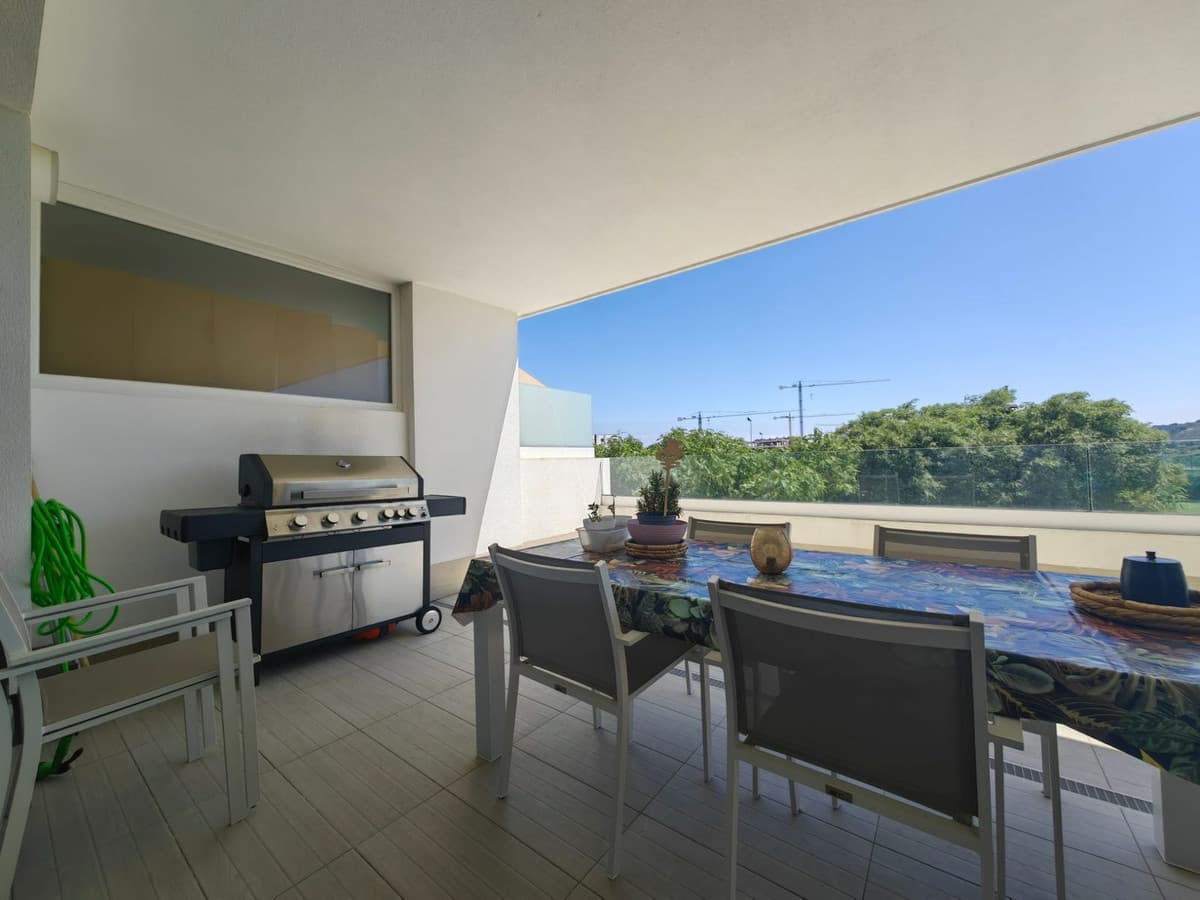 Middle Floor Apartment in Estepona — photo 6 of 10