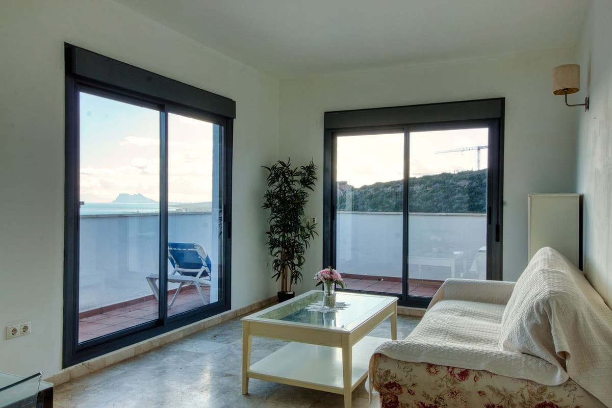 Top Floor Apartment in Manilva — photo 3 of 10