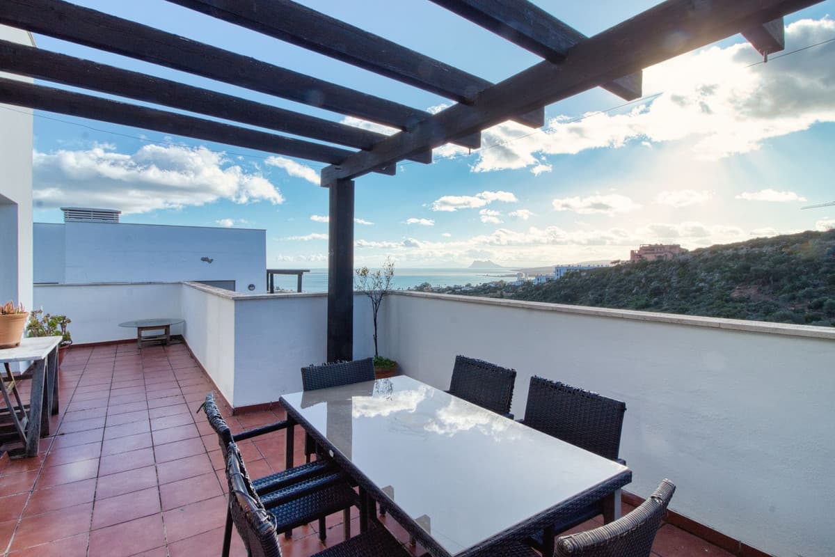 Top Floor Apartment in Manilva — photo 7 of 10