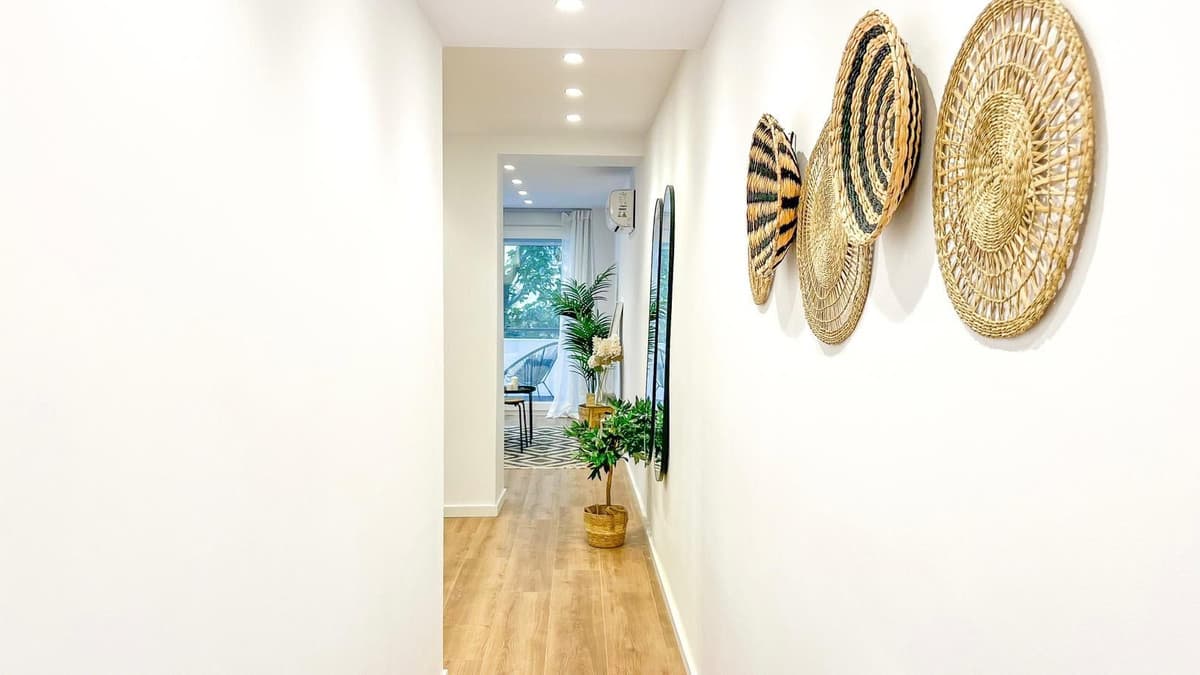 Middle Floor Apartment in Conde de Ureña — photo 6 of 10