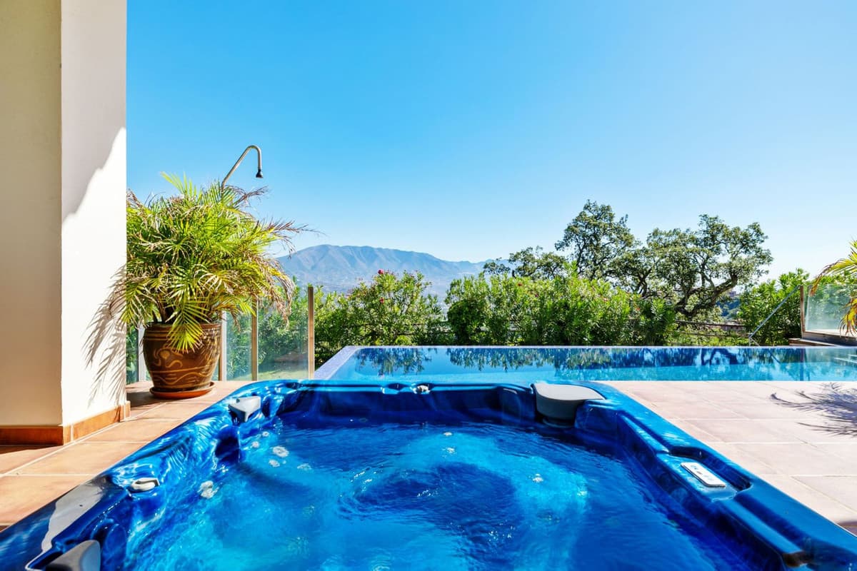 Detached Villa in La Mairena — photo 8 of 10
