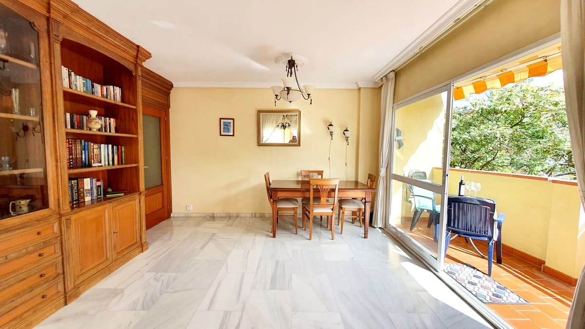 Middle Floor Apartment in Fuengirola — photo 10 of 10