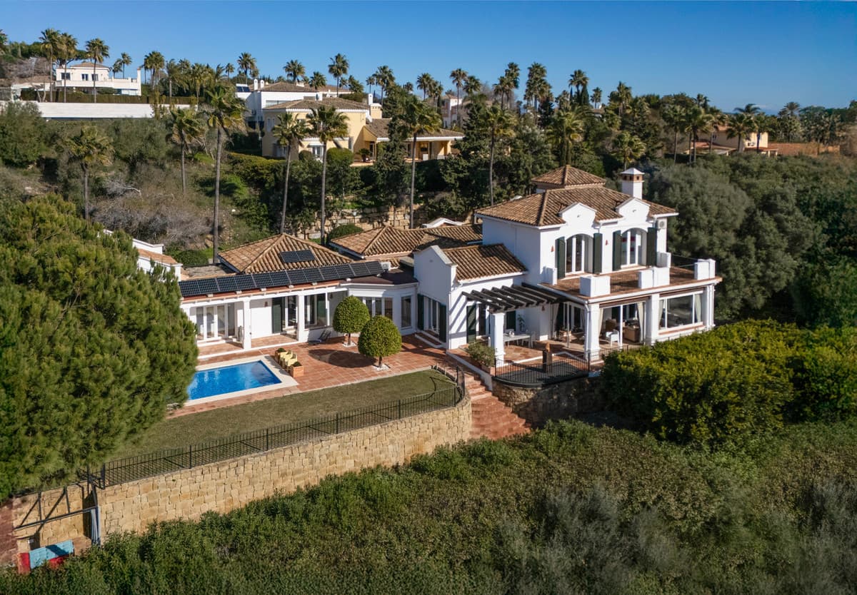 Detached Villa in Sotogrande — photo 2 of 10