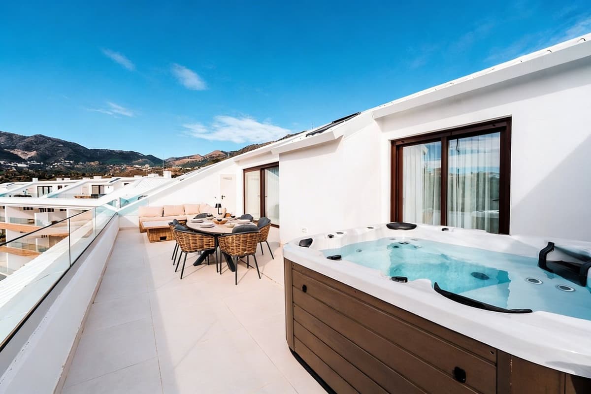 Penthouse in Fuengirola — photo 1 of 10