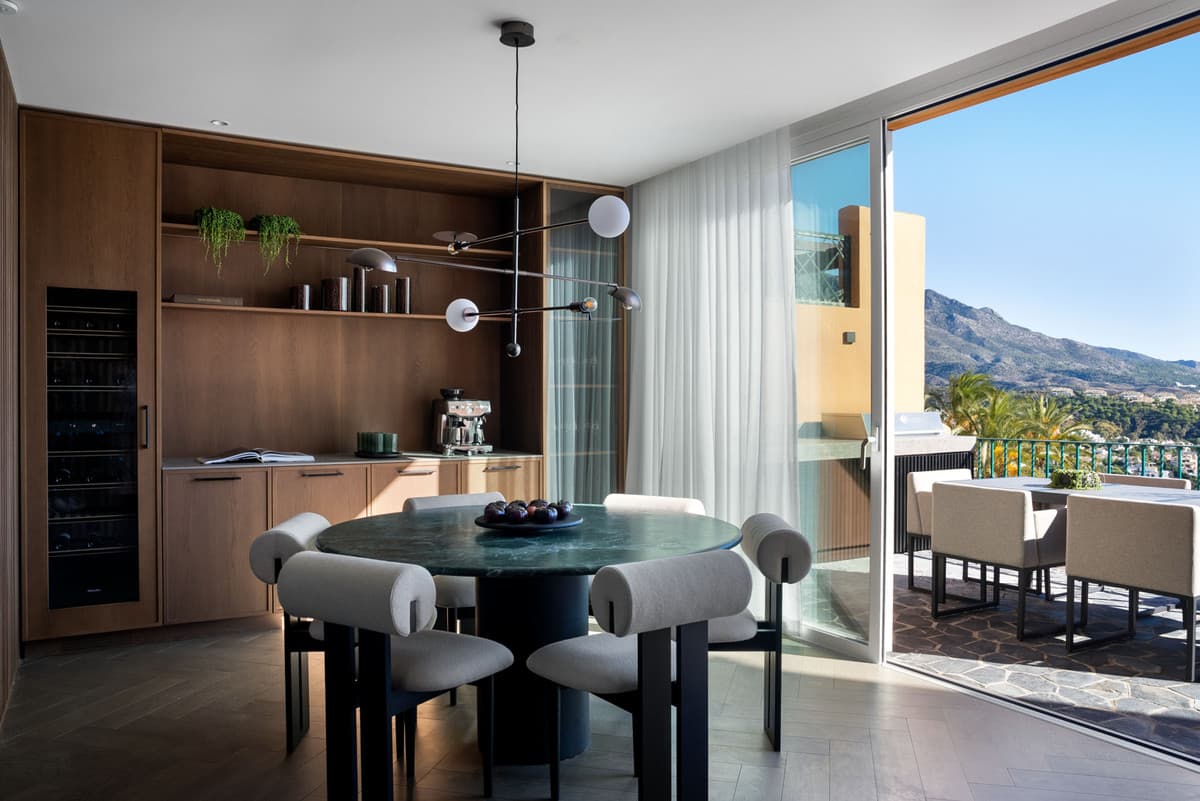 Penthouse Duplex in Nueva Andalucía — photo 2 of 10