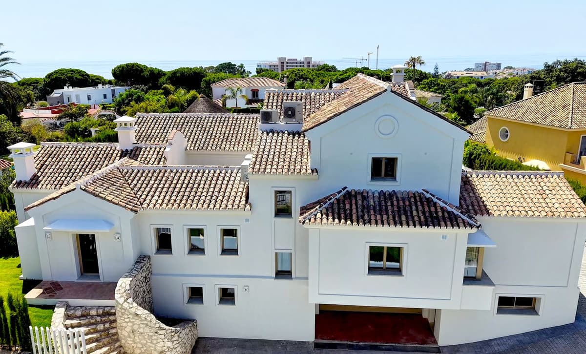 Detached Villa in El Rosario — photo 4 of 10
