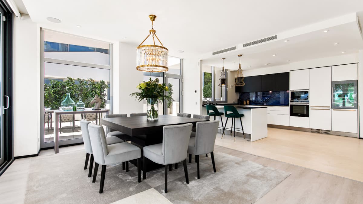Semi-Detached House in Sierra Blanca — photo 10 of 10