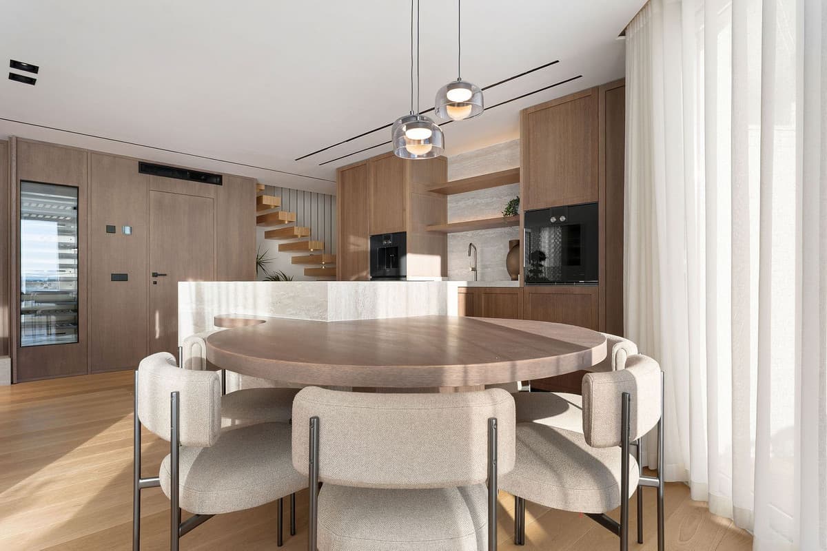 Penthouse Duplex in The Golden Mile — photo 7 of 10