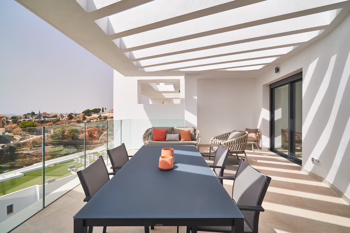 Middle Floor Apartment in Fuengirola — photo 6 of 10
