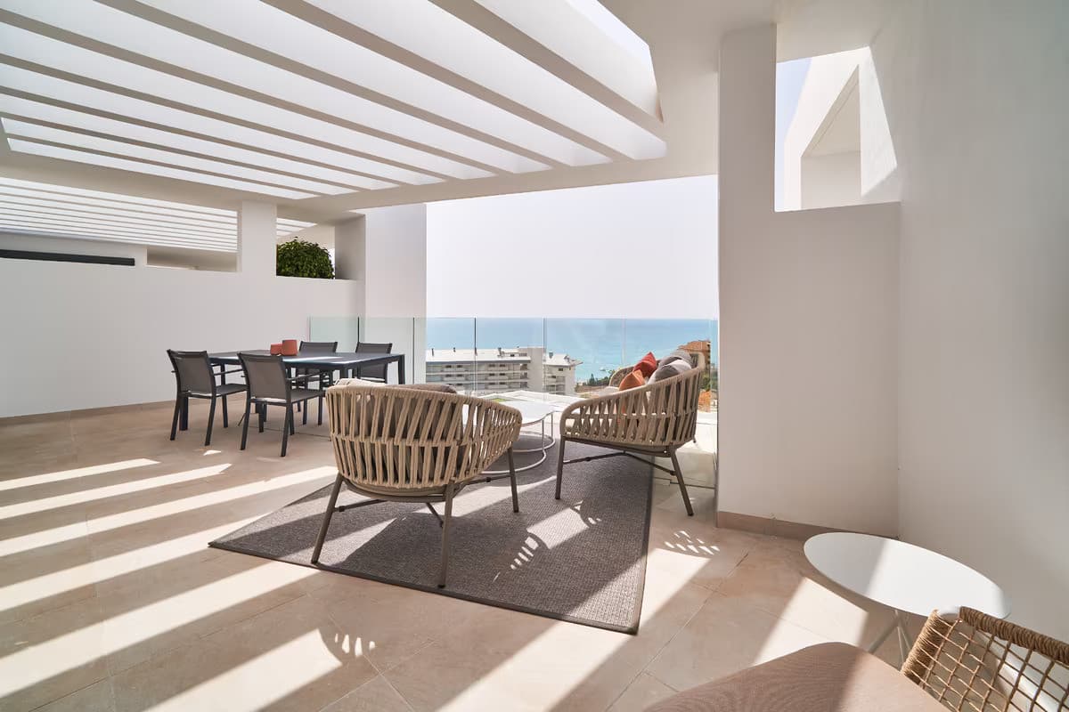 Middle Floor Apartment in Fuengirola — photo 8 of 10