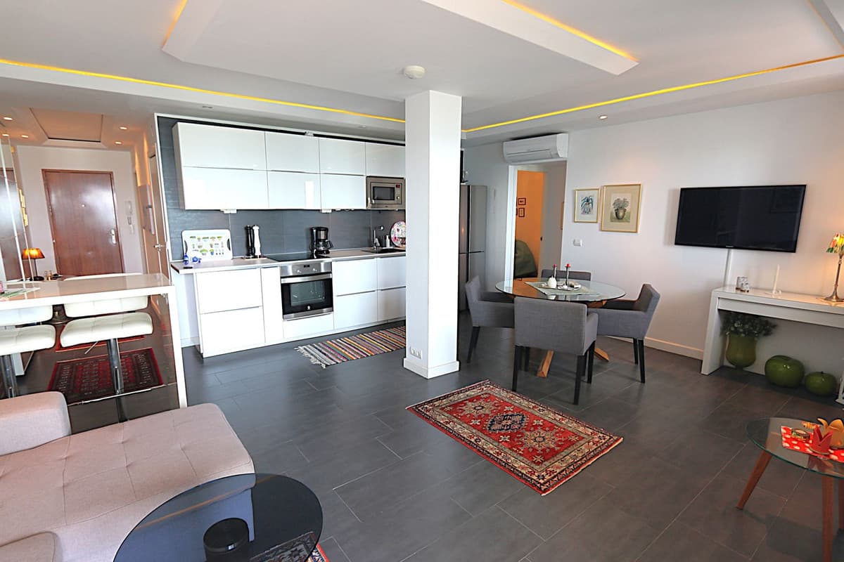 Middle Floor Apartment in Fuengirola — photo 2 of 10