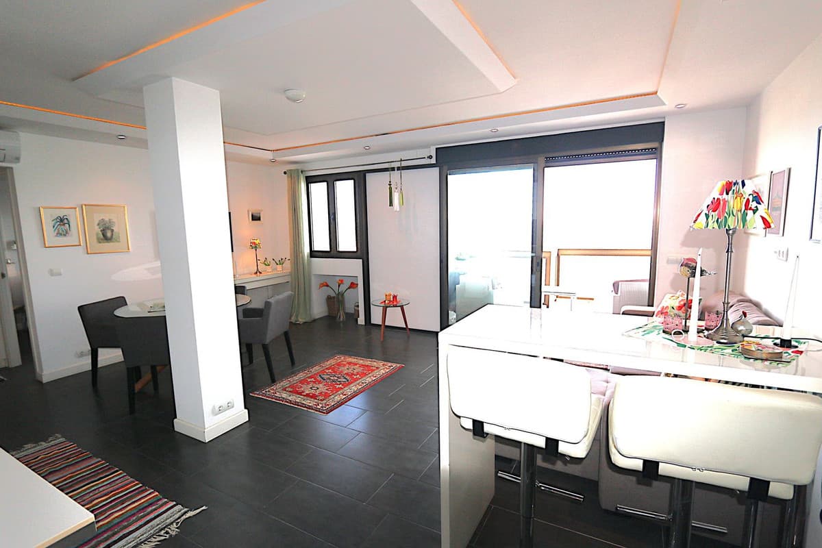 Middle Floor Apartment in Fuengirola — photo 6 of 10