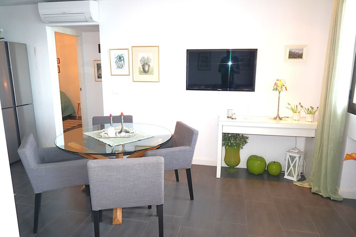 Middle Floor Apartment in Fuengirola — photo 8 of 10