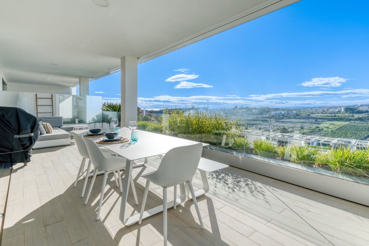 Ground Floor Apartment in Estepona — photo 8 of 10