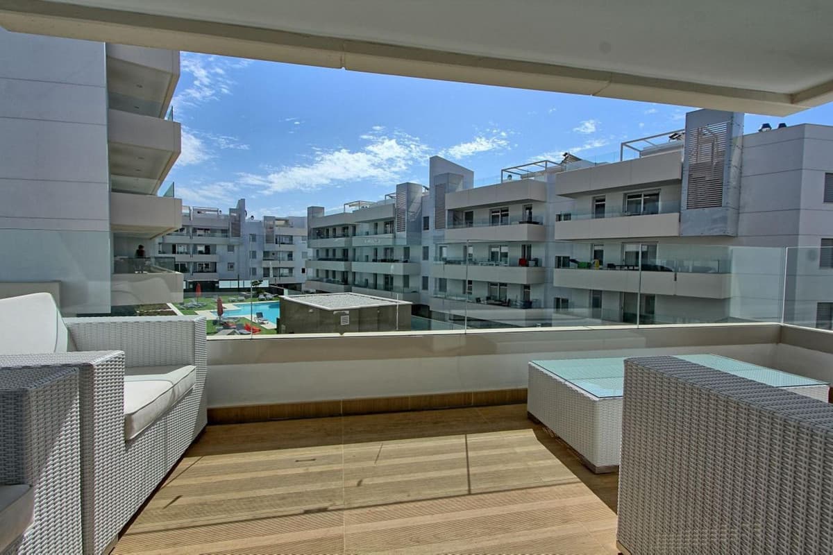 Middle Floor Apartment in San Pedro de Alcántara — photo 3 of 10