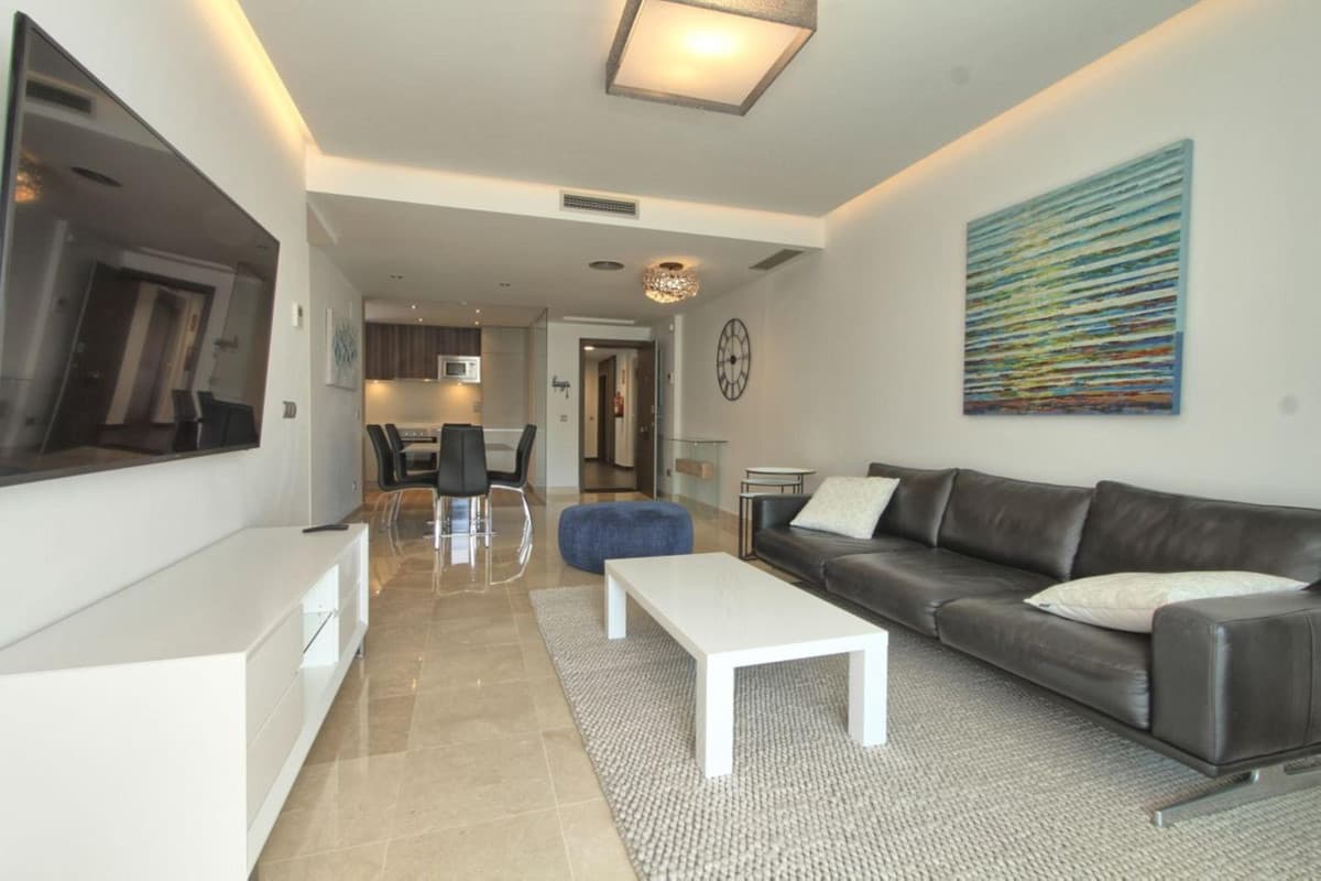 Middle Floor Apartment in San Pedro de Alcántara — photo 9 of 10