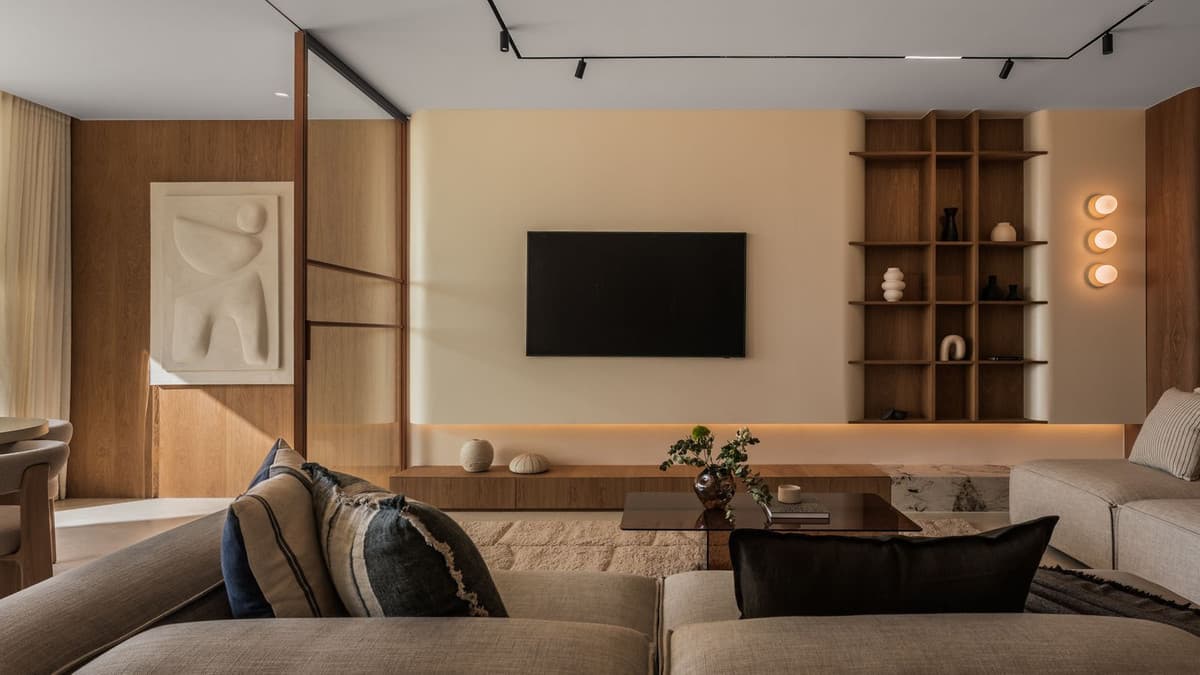 Townhouse in Nueva Andalucía — photo 1 of 10