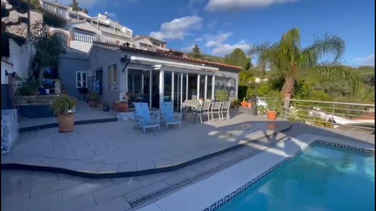 Detached Villa in Coín — photo 5 of 10