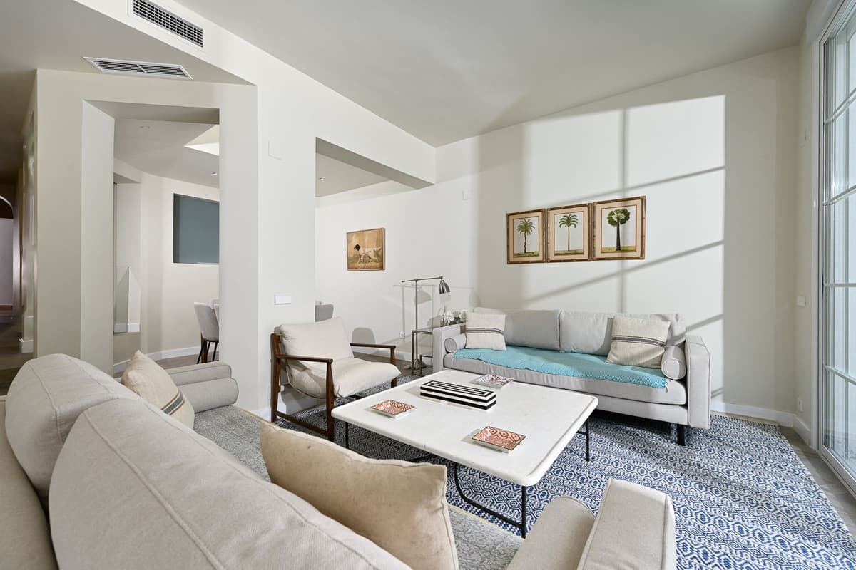 Ground Floor Apartment in Elviria — photo 3 of 10