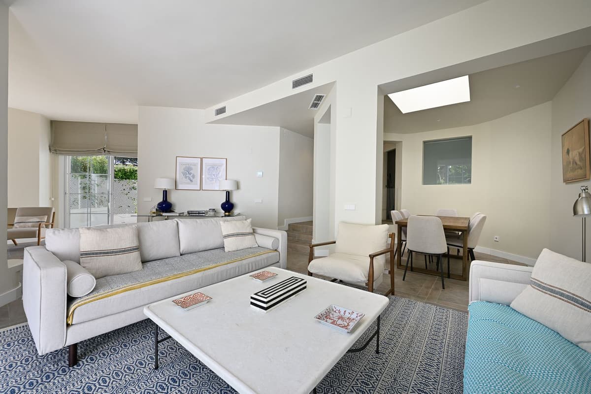 Ground Floor Apartment in Elviria — photo 7 of 10