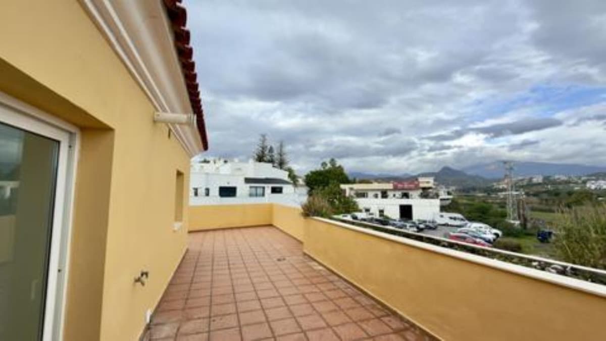Penthouse in Cancelada — photo 2 of 10