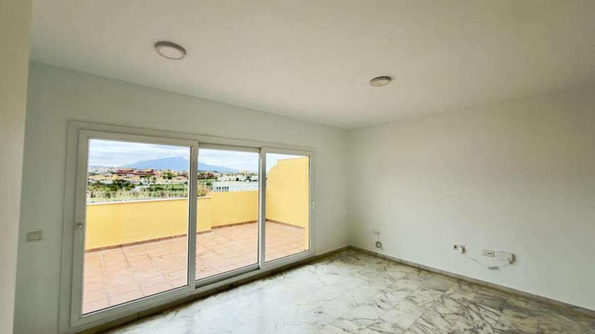 Penthouse in Cancelada — photo 9 of 10