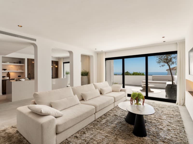 Duplex in Benahavís — photo 2 of 10