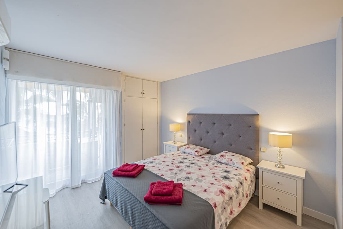 Middle Floor Apartment in Estepona — photo 6 of 10