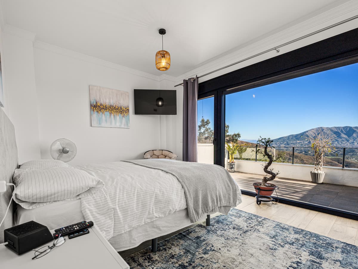 Townhouse in Marbella — photo 7 of 10