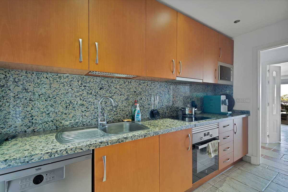 Middle Floor Apartment in Atalaya — photo 9 of 10