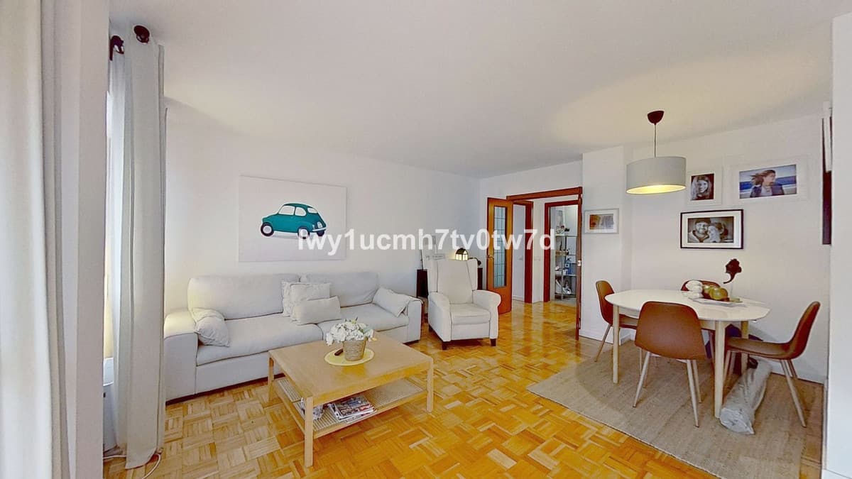 Middle Floor Apartment in Málaga Centro — photo 10 of 10