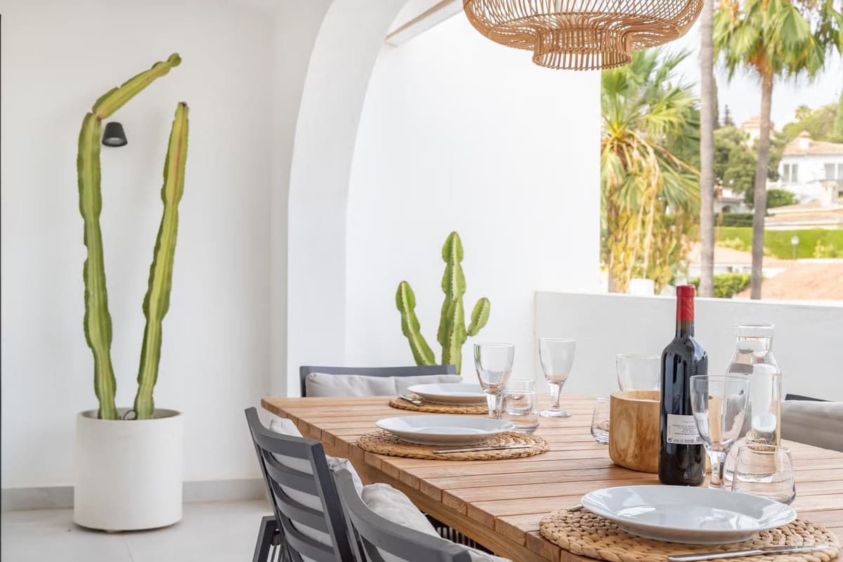 Townhouse in Elviria — photo 3 of 10