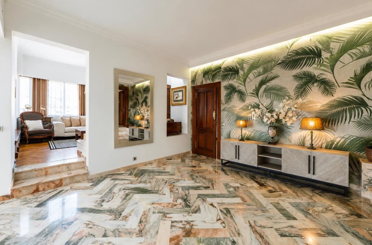Detached Villa in El Paraiso — photo 9 of 10
