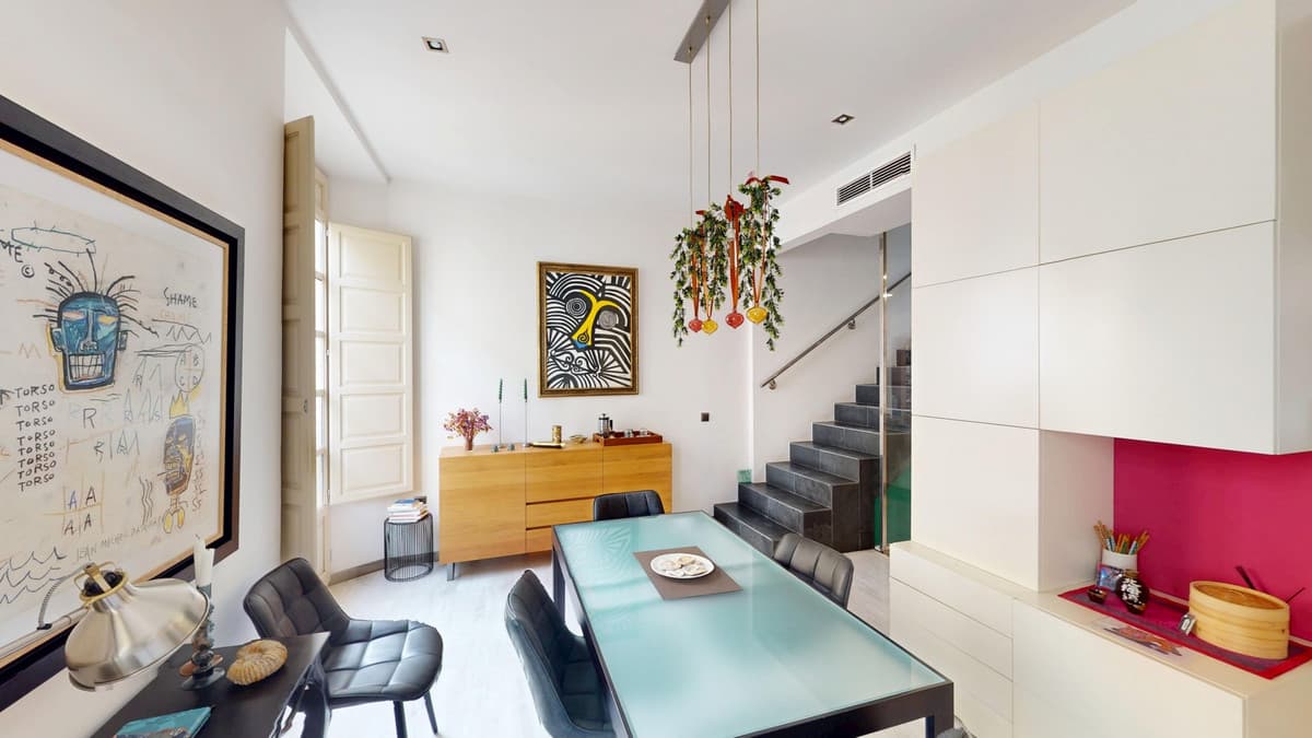 Semi-Detached House in Málaga — photo 2 of 10