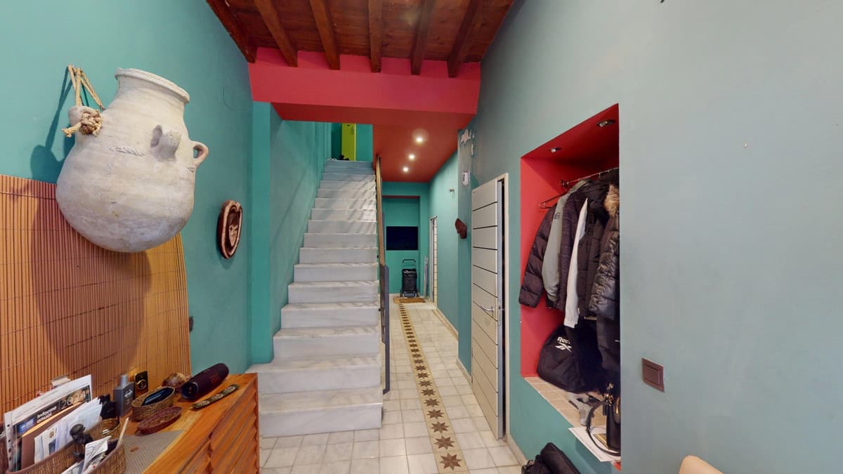 Semi-Detached House in Málaga — photo 3 of 10