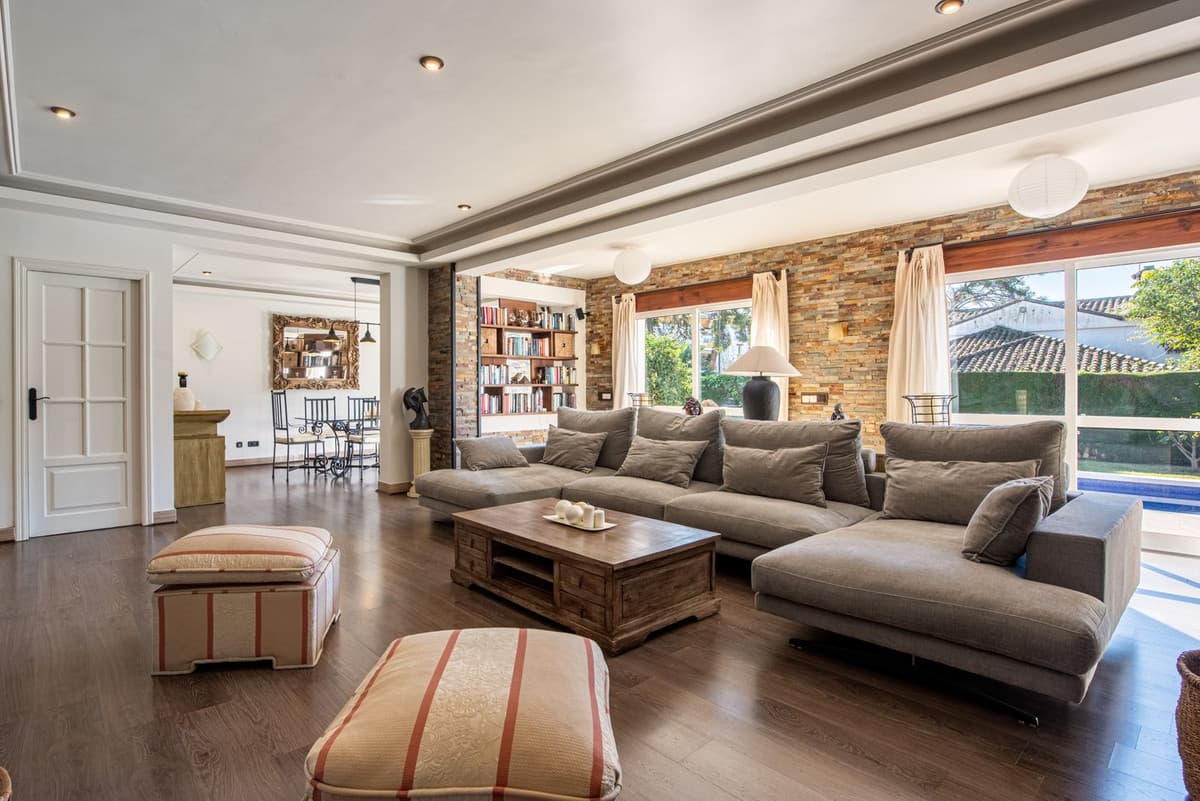 Detached Villa in The Golden Mile — photo 4 of 10