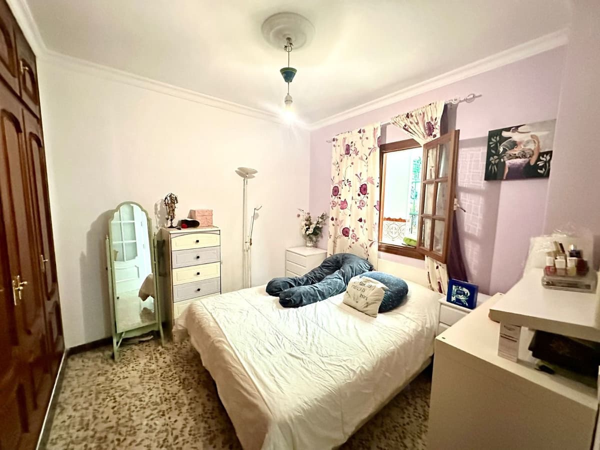 Ground Floor Apartment in Estepona — photo 9 of 10