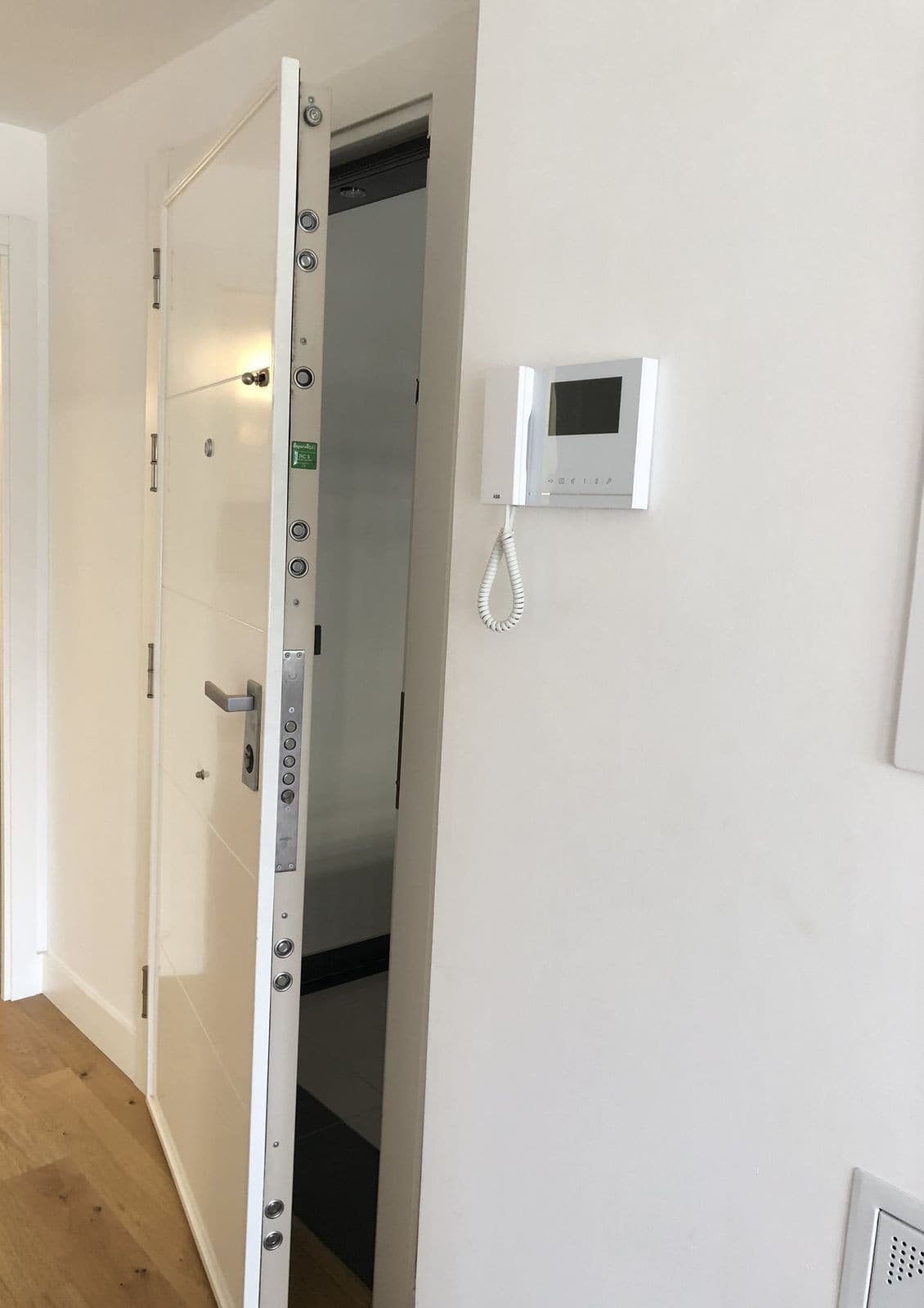 Ground Floor Apartment in El Chaparral — photo 10 of 10