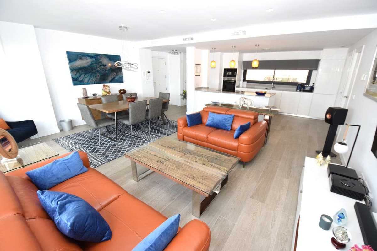 Middle Floor Apartment in La Cala de Mijas — photo 1 of 10