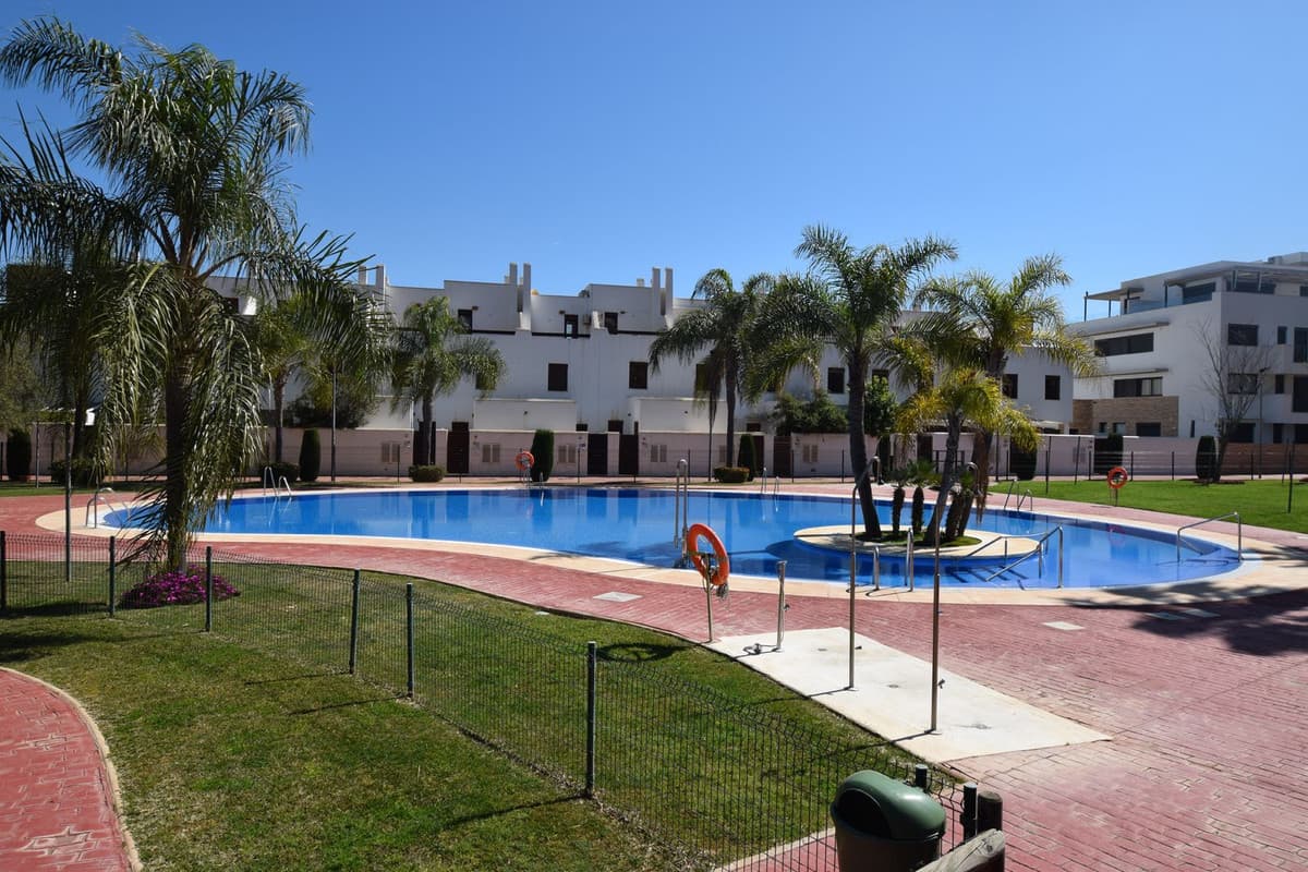 Middle Floor Apartment in La Cala de Mijas — photo 6 of 10
