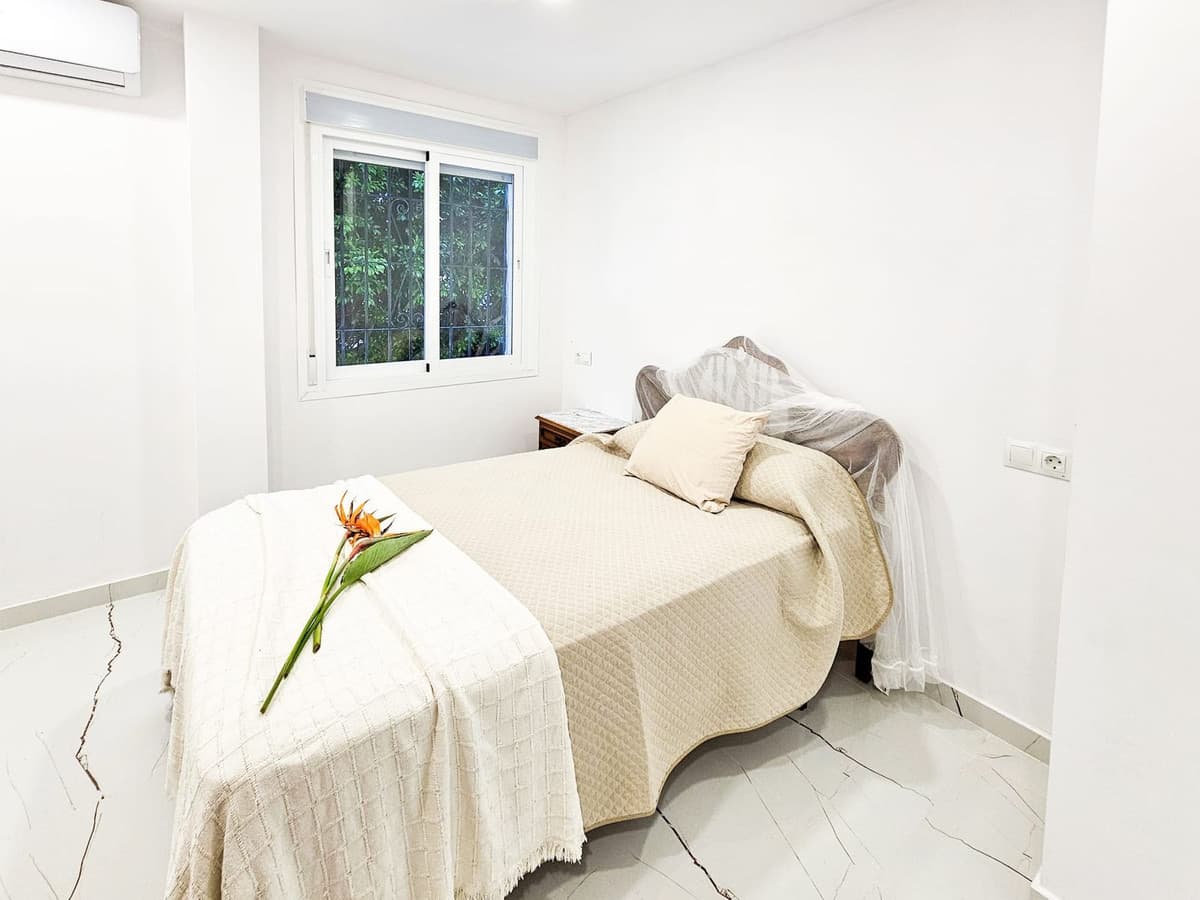 Middle Floor Apartment in Marbella — photo 5 of 10