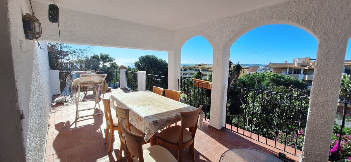 Detached Villa in Torreblanca — photo 1 of 10