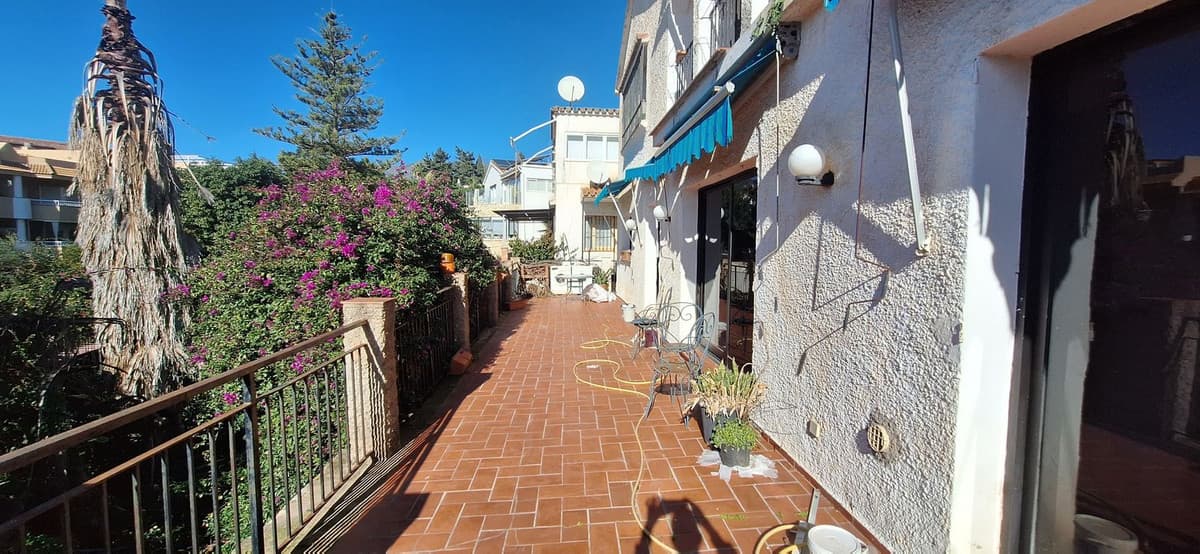Detached Villa in Torreblanca — photo 3 of 10