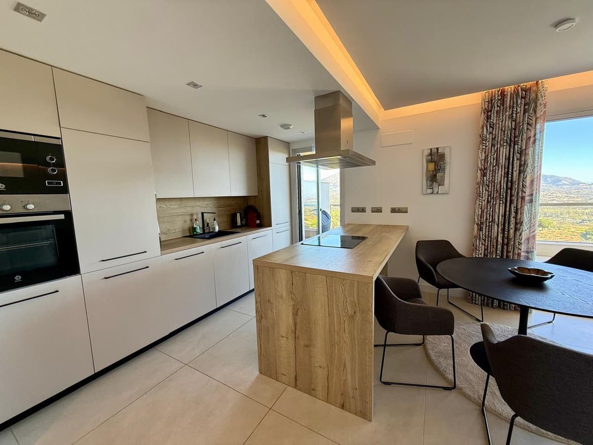 Middle Floor Apartment in La Cala Golf — photo 12 of 20
