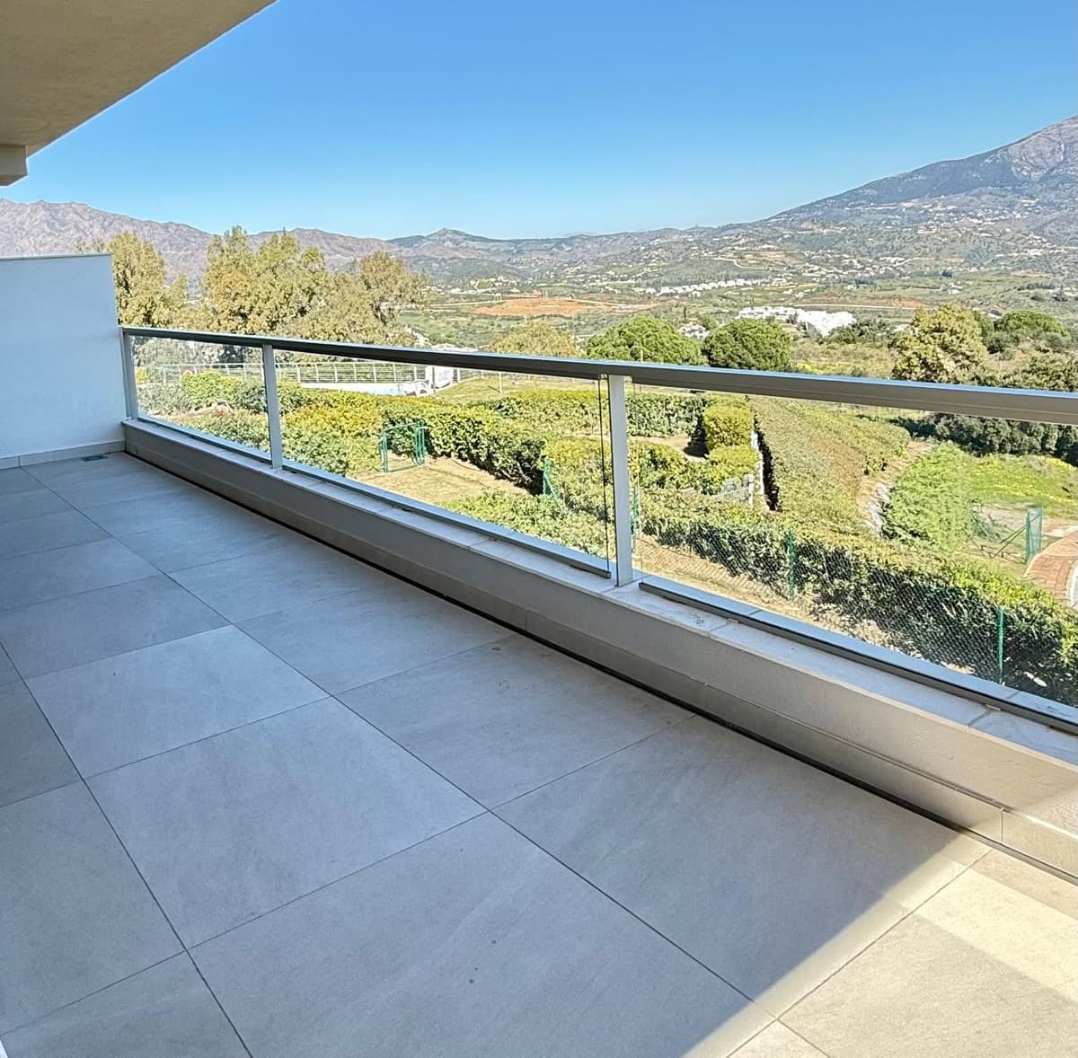 Middle Floor Apartment in La Cala Golf — photo 5 of 20