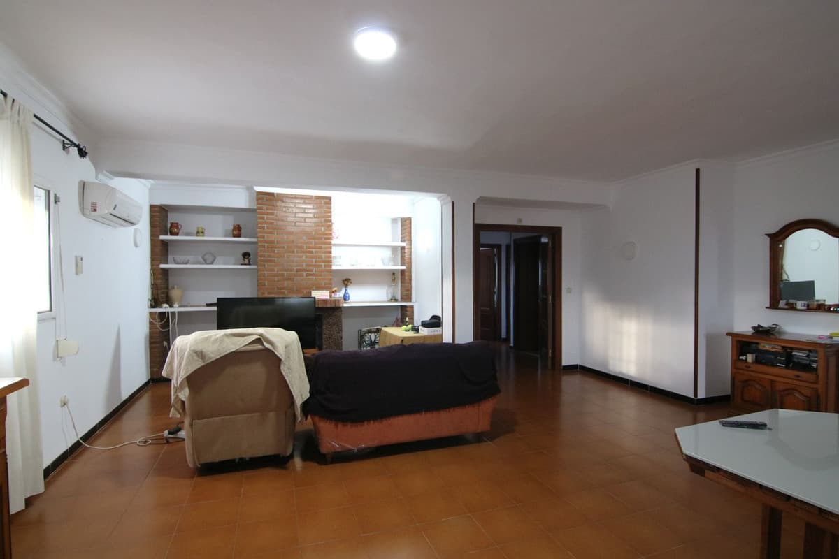 Detached Villa in Alhaurín el Grande — photo 8 of 10