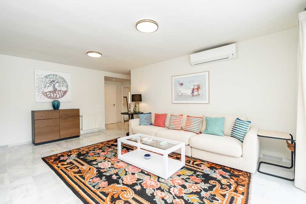 Detached Villa in Marbesa — photo 8 of 10